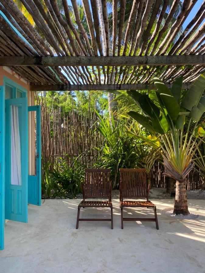 Casa Brasileira - Hotel Galeria Порту-ди-Педрас Экстерьер фото